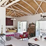 Salvia Villa